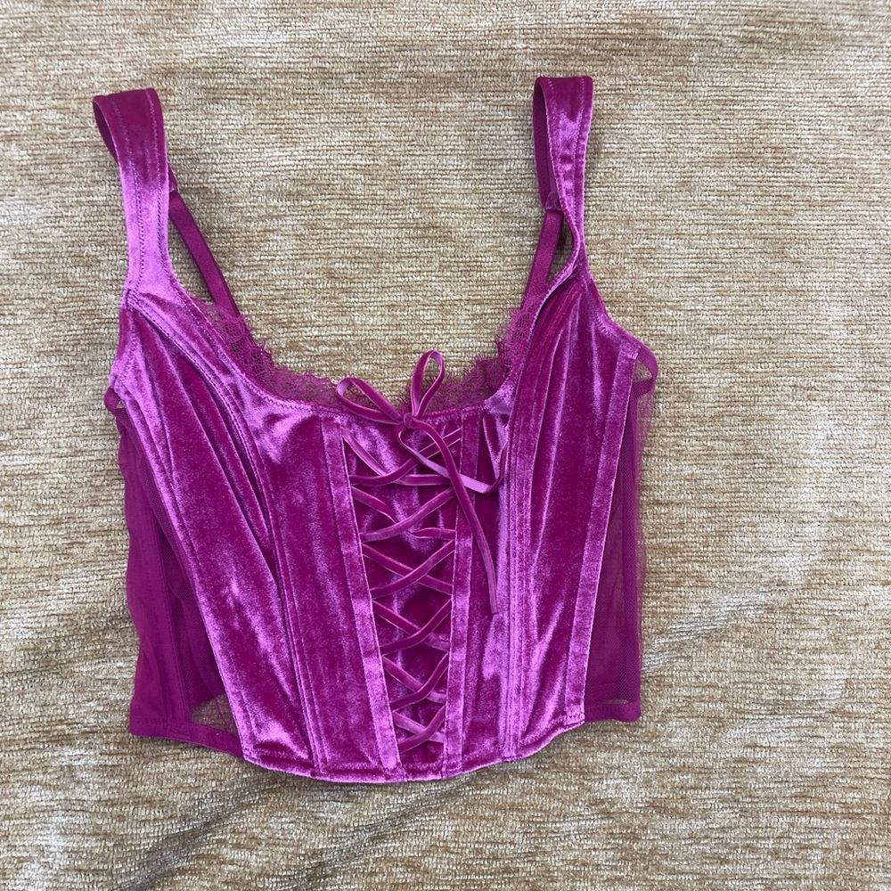 Victoria’s Secret corset style cropped cami velvet/mesh blend size small